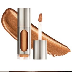 NIB Danessa Myricks Beauty
Vision Flush Glow - Hyper Radiant Liquid Highlighter